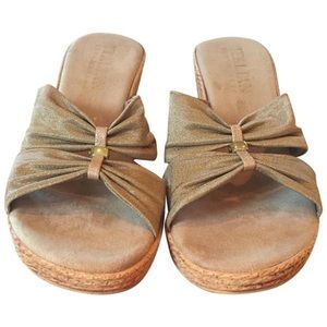Italian Shoemakers Tan Mules/Slides size 9